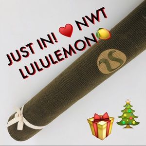 Lululemon Hot Yogi Mat- NWT 🎁